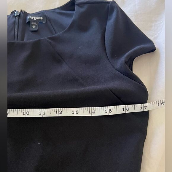 Express Classic Black Dress - Picture 4 of 8